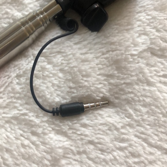 Selfie Stick - By Skincare Brand: Clinique - Picture 2 of 4